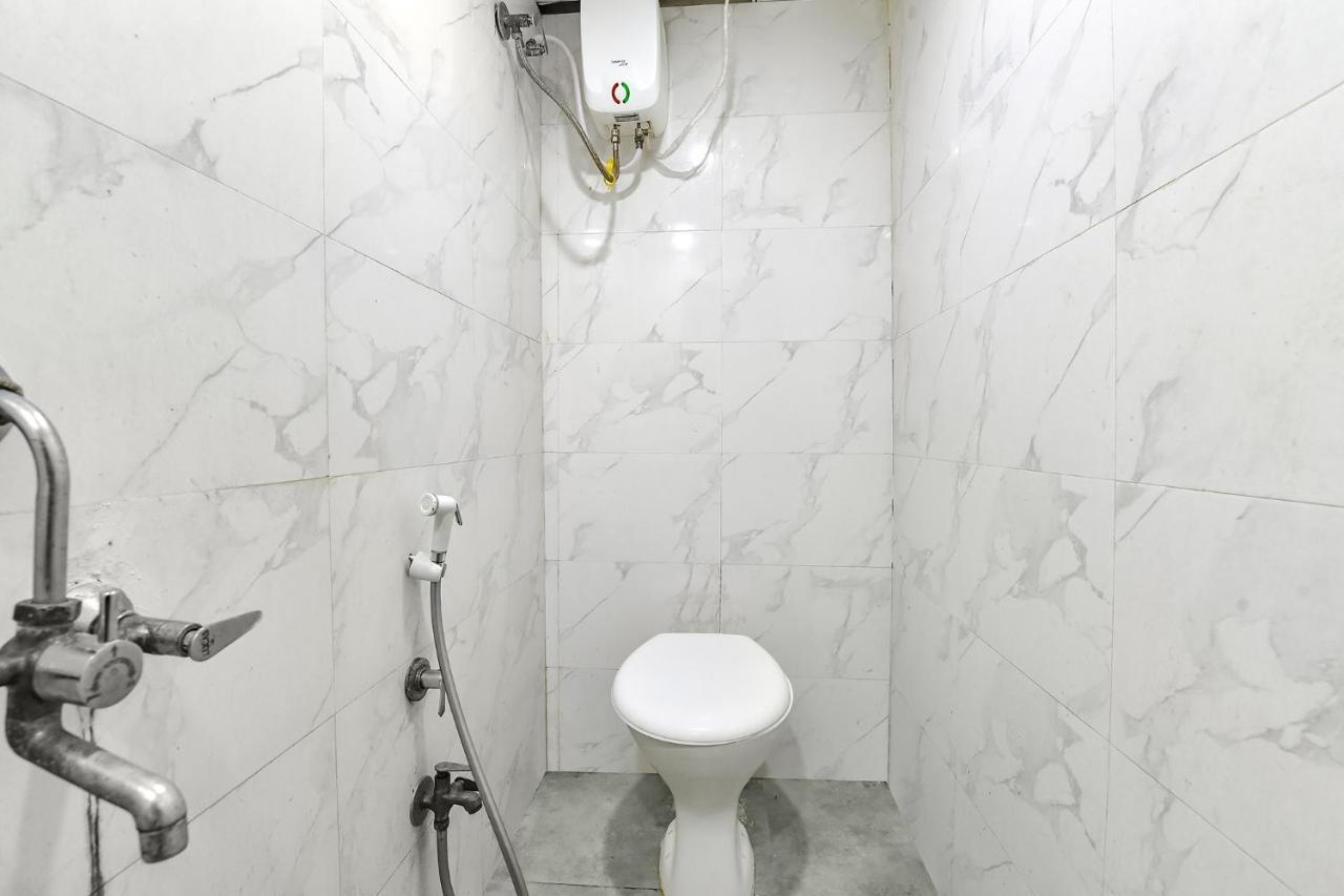 Fabhotel Nidhivan, Udhna Junction Surat Ngoại thất bức ảnh